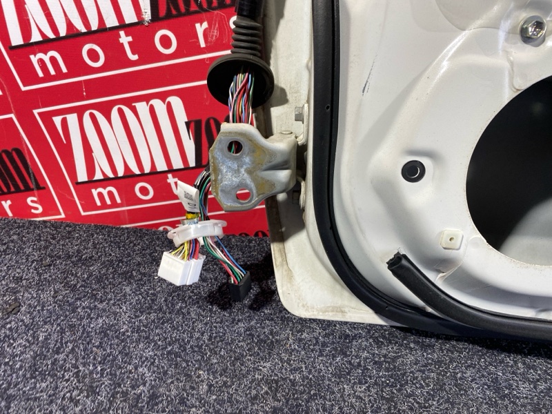 Дверь боковая, 7600 рублей, Красноярск