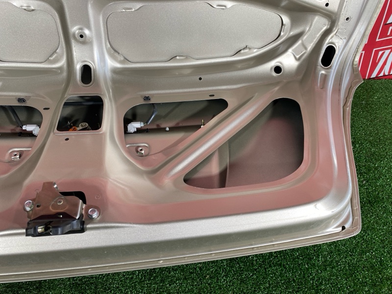 Крышка багажника, 1900 рублей, Красноярск