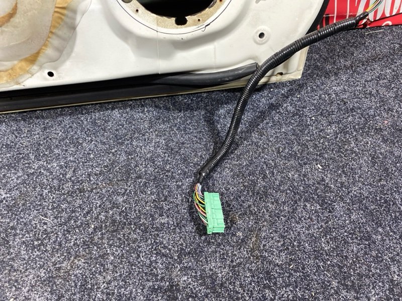 Дверь боковая, 5300 рублей, Солонцы