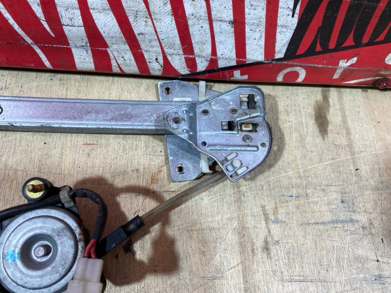 Стеклоподъемник, 3800 рублей, Солонцы