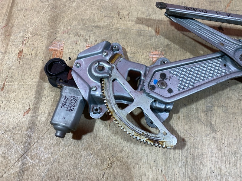 Стеклоподъемник, 3800 рублей, Солонцы