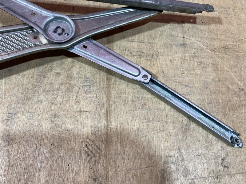 Стеклоподъемник, 3800 рублей, Солонцы