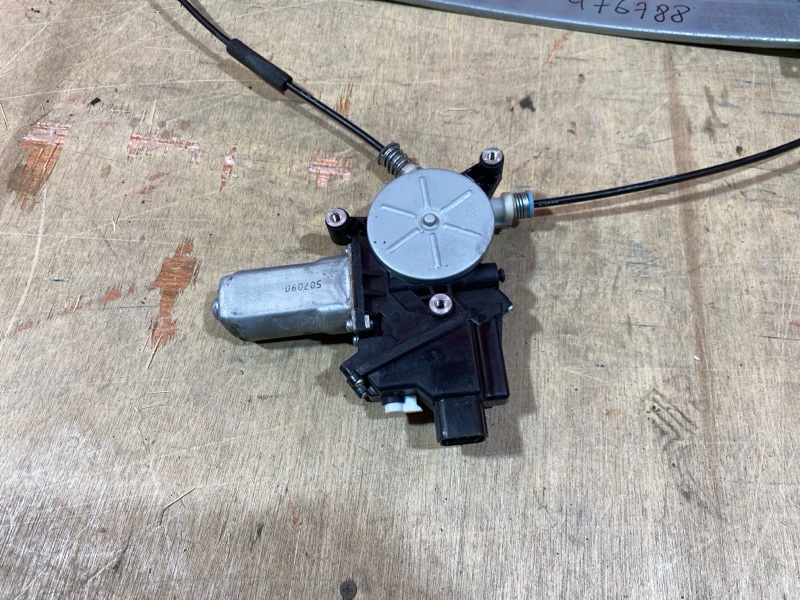 Стеклоподъемник, 1900 рублей, Солонцы