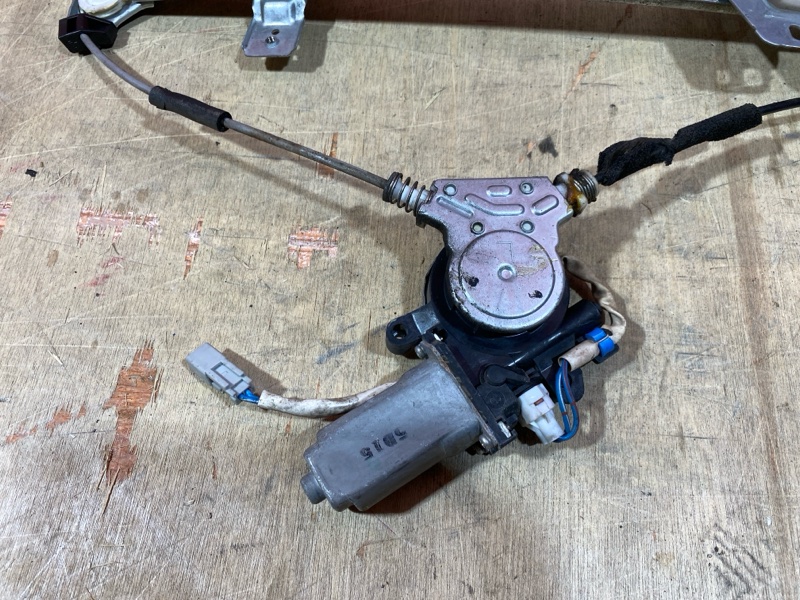 Стеклоподъемник, 4800 рублей, Солонцы