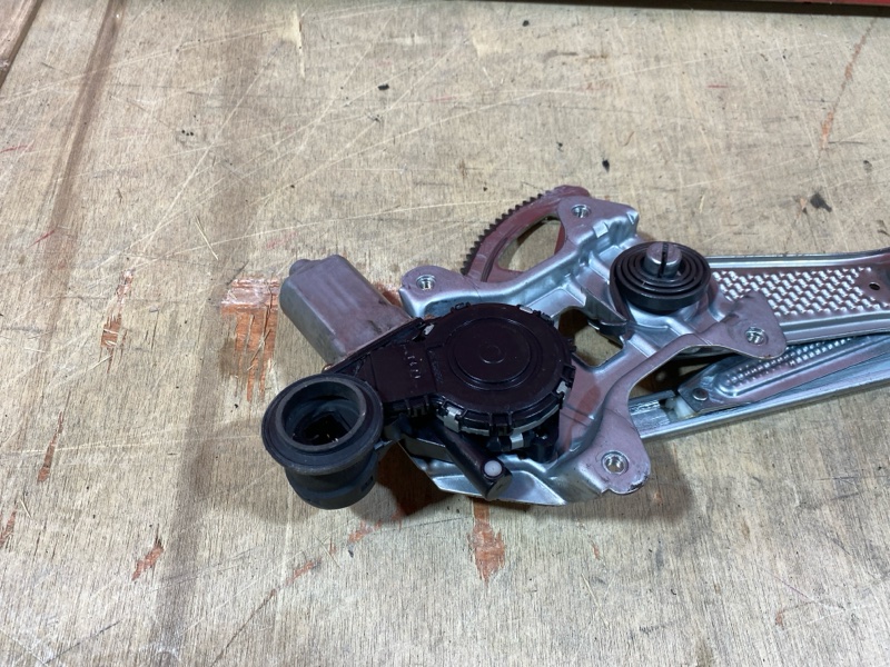 Стеклоподъемник, 3800 рублей, Солонцы