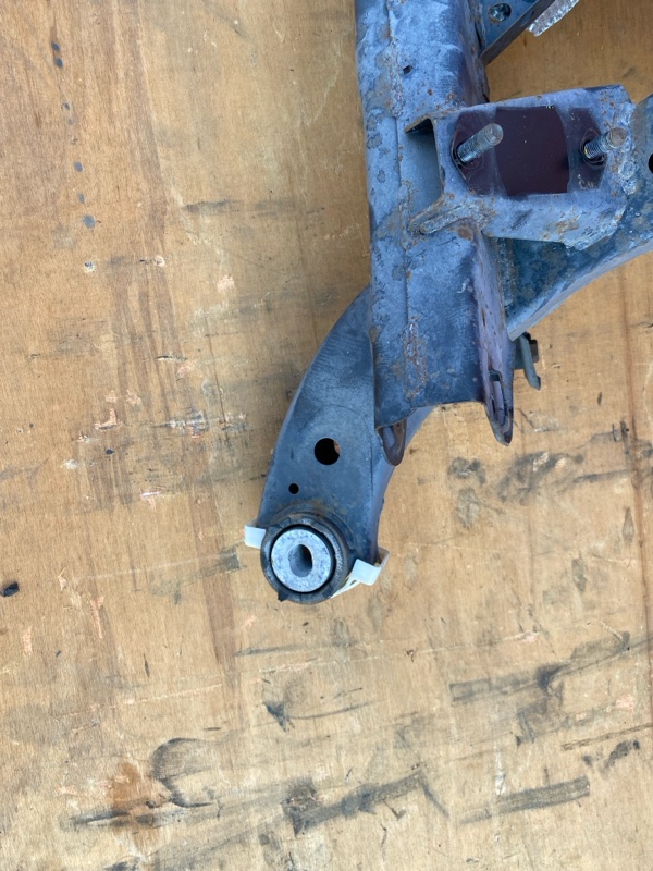 Балка поперечная, 3800 рублей, Солонцы