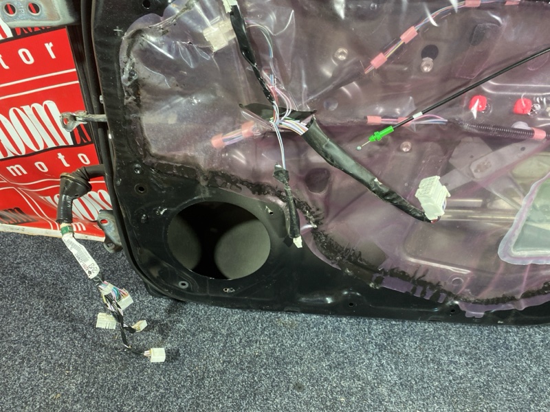 Дверь боковая, 8600 рублей, Солонцы