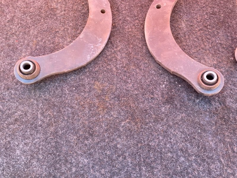 Рычаг подвески верхний, 3700 рублей, Солонцы