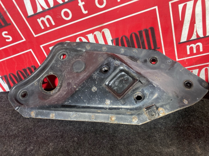 Кронштейн стабилизатора, 500 рублей, Солонцы