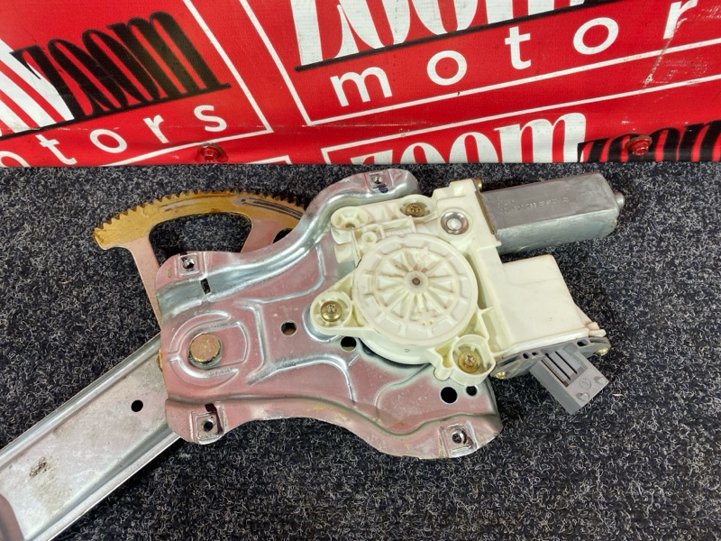 Стеклоподъемник, 7600 рублей, Солонцы