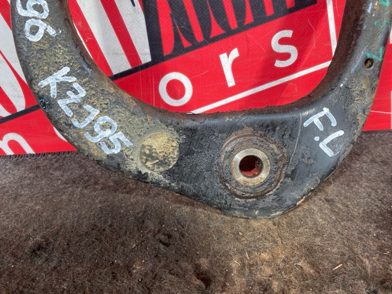 Рычаг подвески верхний, 1500 рублей, Солонцы