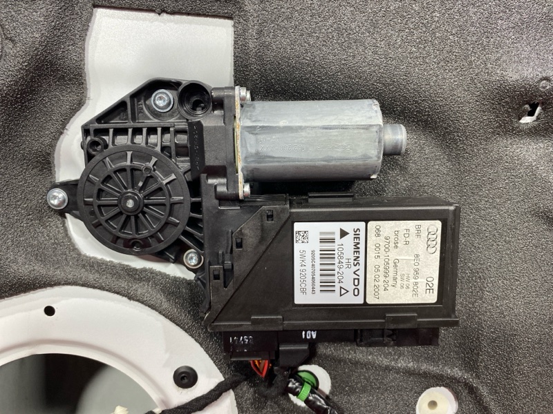 Дверь боковая, 7000 рублей, Солонцы