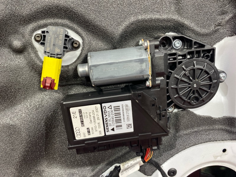 Дверь боковая, 7300 рублей, Солонцы