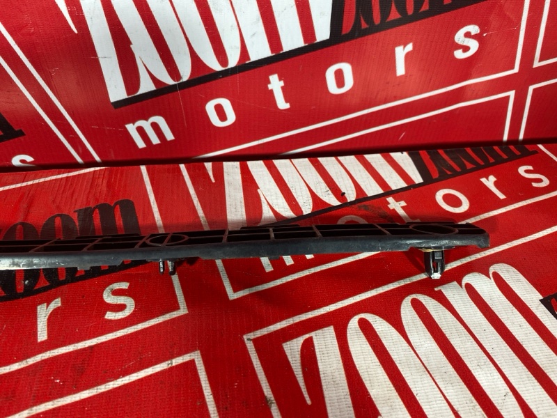 Кронштейн бампера, 1000 рублей, Солонцы