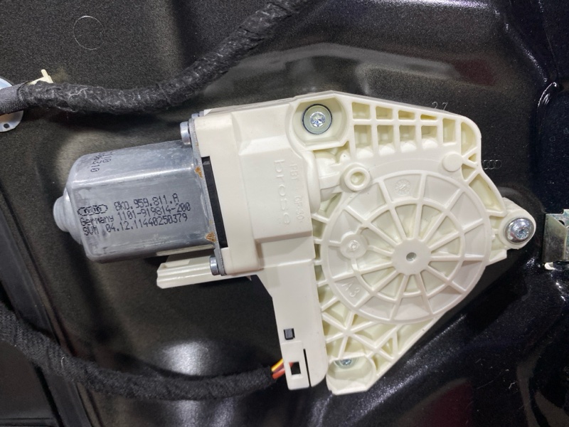 Дверь боковая, 25300 рублей, Солонцы