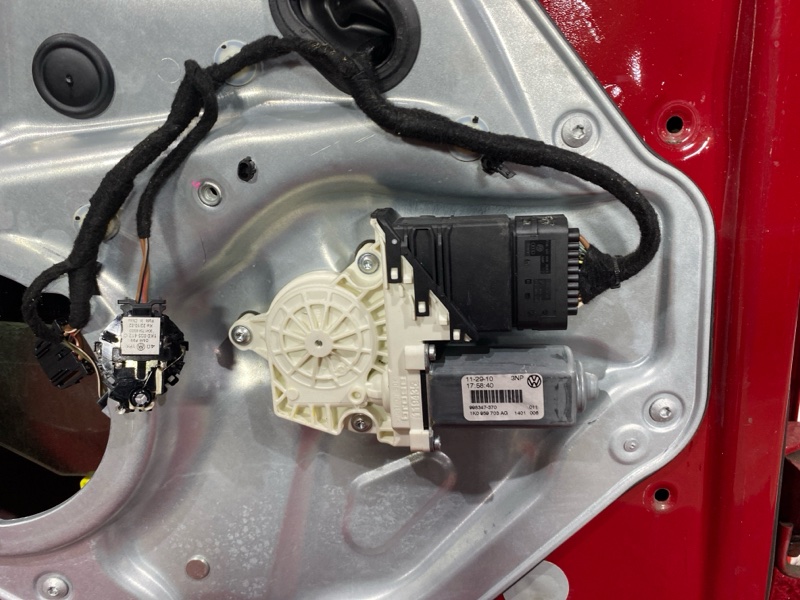 Дверь боковая, 4600 рублей, Солонцы