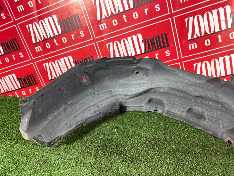 Подкрылок, 100 рублей, Красноярск