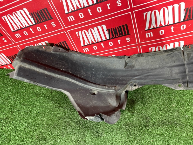 Подкрылок, 2700 рублей, Красноярск