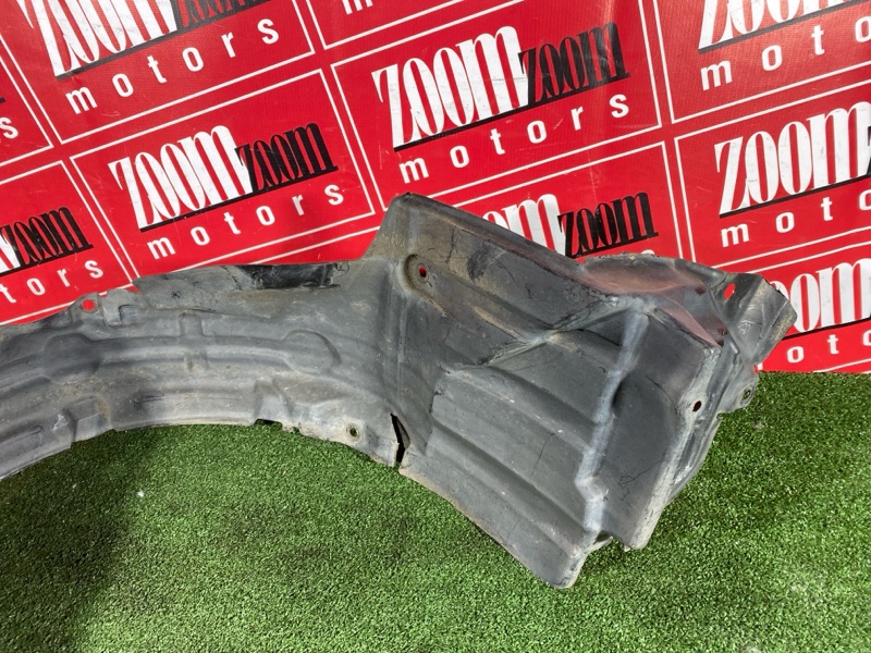 Подкрылок, 1200 рублей, Красноярск