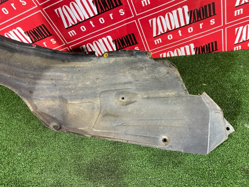 Подкрылок, 1000 рублей, Красноярск