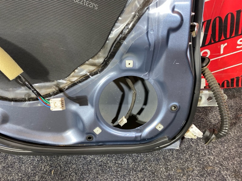 Дверь боковая, 13500 рублей, Красноярск