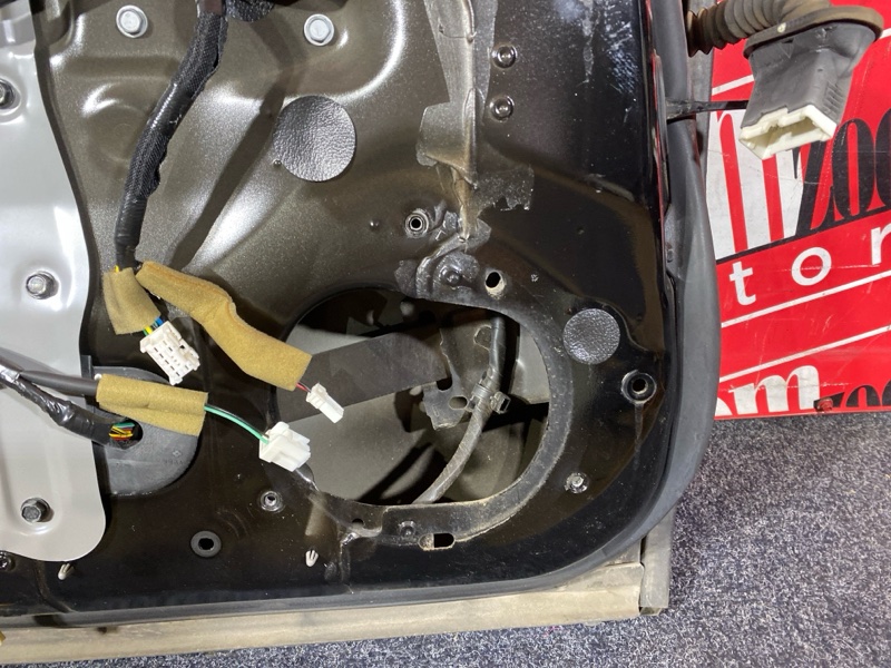 Дверь боковая, 7200 рублей, Красноярск