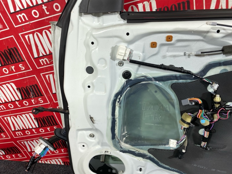 Дверь боковая, 56100 рублей, Красноярск