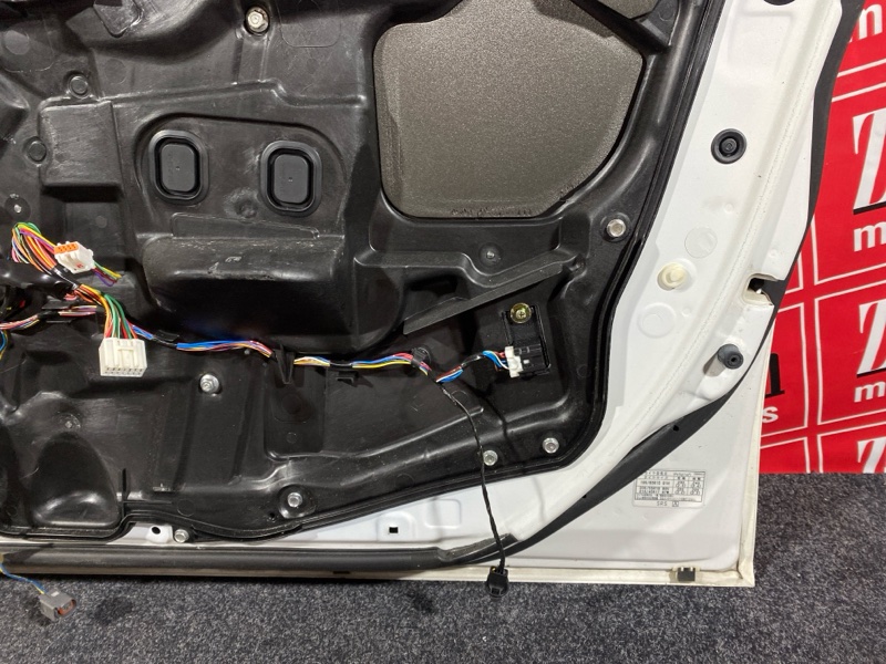 Дверь боковая, 6700 рублей, Красноярск