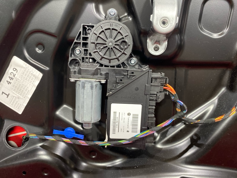 Стеклоподъемник, 2800 рублей, Солонцы