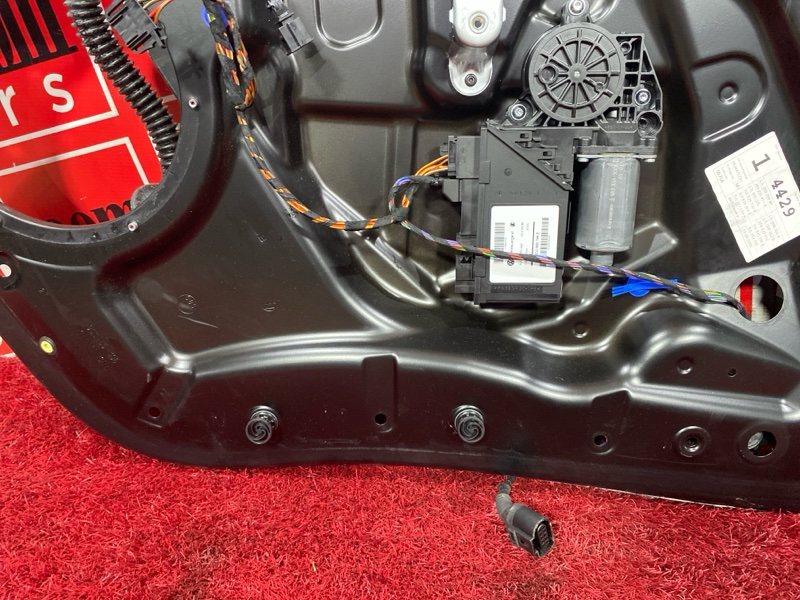 Стеклоподъемник, 2800 рублей, Солонцы