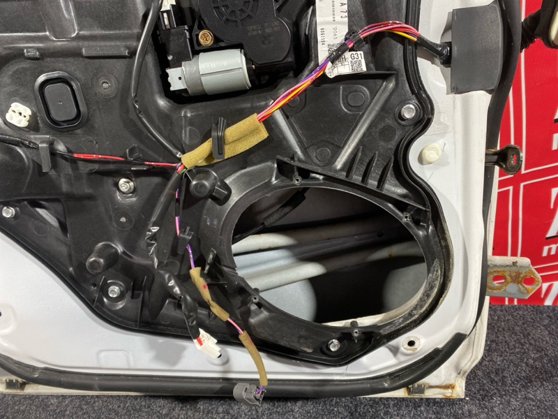 Дверь боковая, 7600 рублей, Красноярск