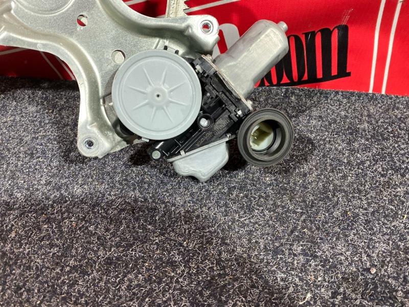 Стеклоподъемник, 6200 рублей, Солонцы