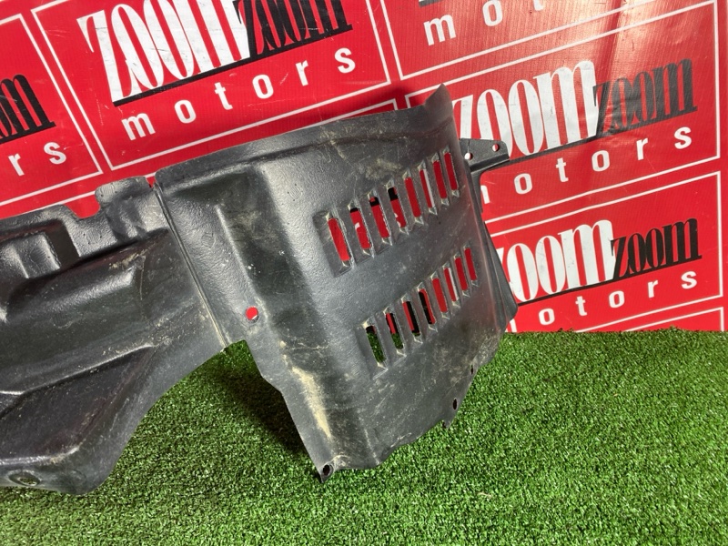 Подкрылок, 2400 рублей, Красноярск