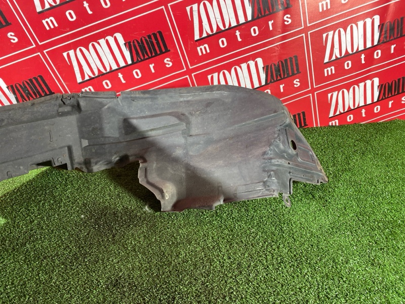 Подкрылок, 1000 рублей, Красноярск