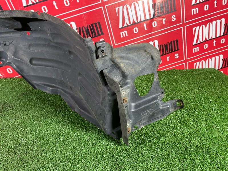 Подкрылок, 2000 рублей, Красноярск