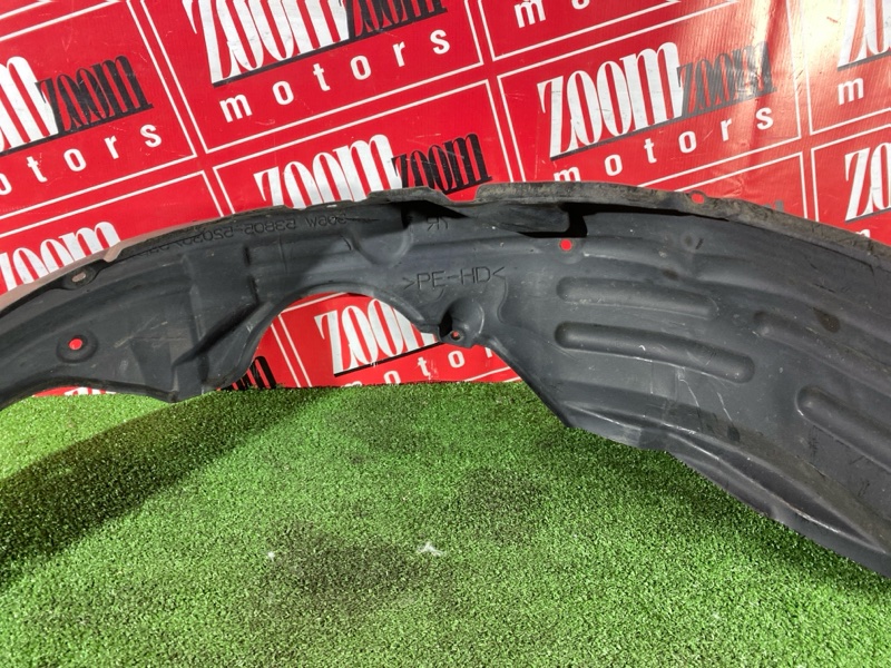 Подкрылок, 2000 рублей, Красноярск