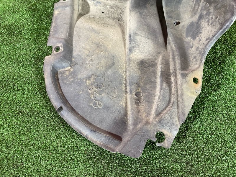 Подкрылок, 1500 рублей, Красноярск