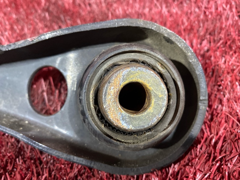 Рычаг подвески нижний, 1100 рублей, Солонцы