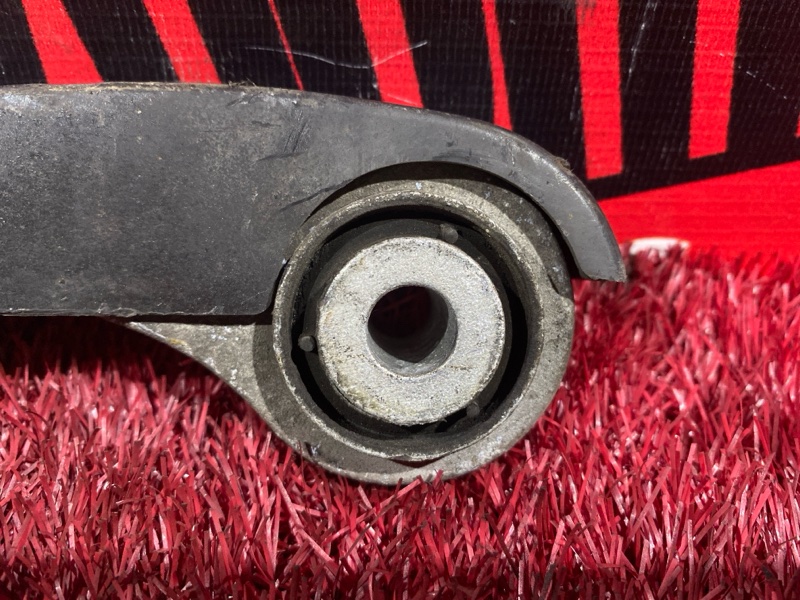 Рычаг подвески нижний, 500 рублей, Солонцы