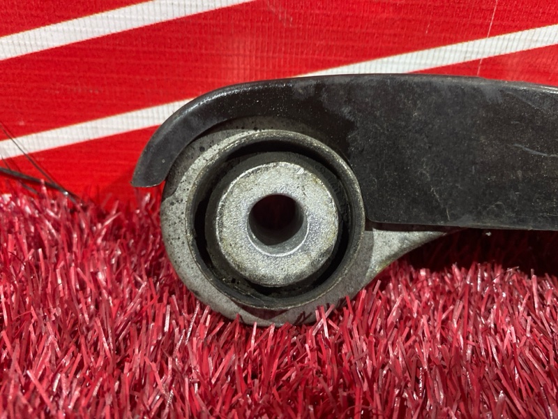 Рычаг подвески нижний, 500 рублей, Солонцы