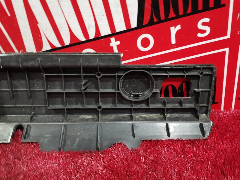 Обшивка багажника, 1000 рублей, Солонцы