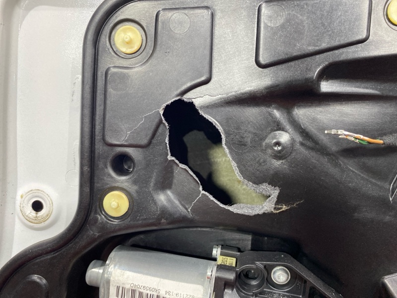 Дверь боковая, 10900 рублей, Солонцы