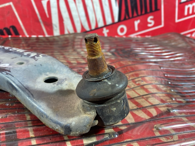 Рычаг подвески нижний, 2500 рублей, Солонцы