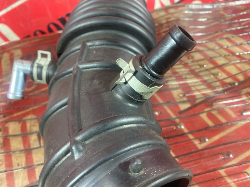 Патрубок воздушного фильтра, 2900 рублей, Солонцы