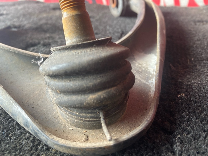 Рычаг подвески верхний, 1800 рублей, Солонцы