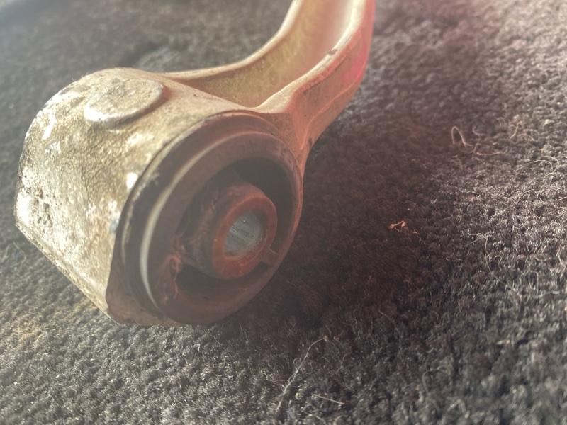 Рычаг подвески верхний, 3300 рублей, Солонцы