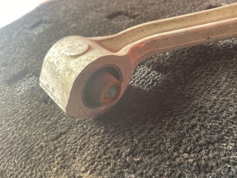 Рычаг подвески верхний, 3300 рублей, Солонцы