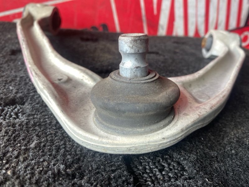 Рычаг подвески верхний, 3300 рублей, Солонцы