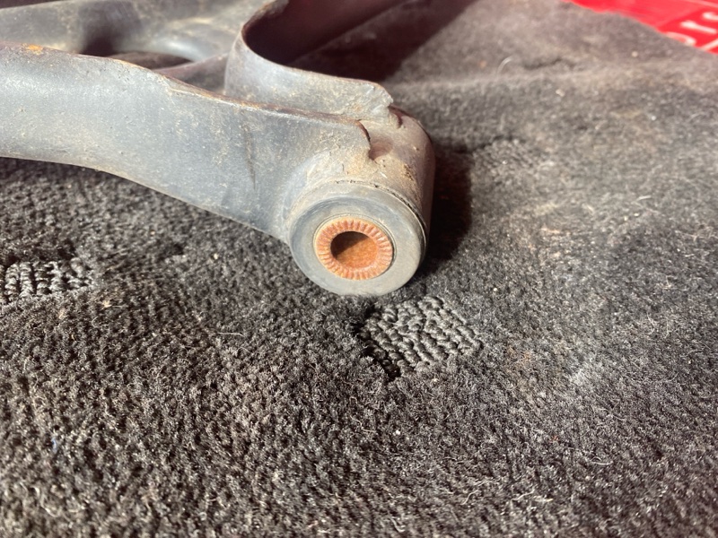 Рычаг подвески нижний, 1600 рублей, Солонцы