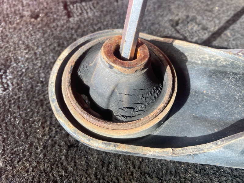 Рычаг подвески нижний, 1600 рублей, Солонцы